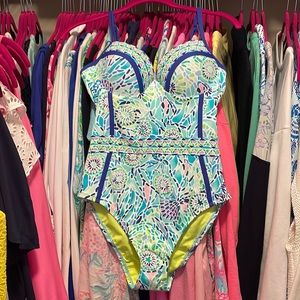 NWT Lilly Pulitzer Palma one piece so 6